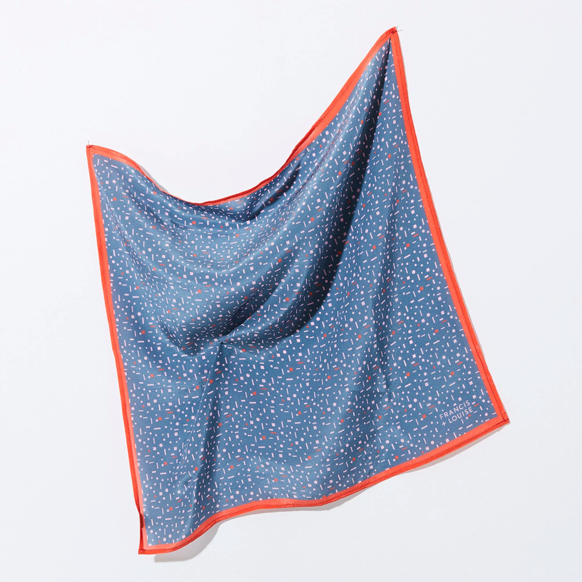 AERIAL GREY - PATTERNED SQUARE SILK SCARF