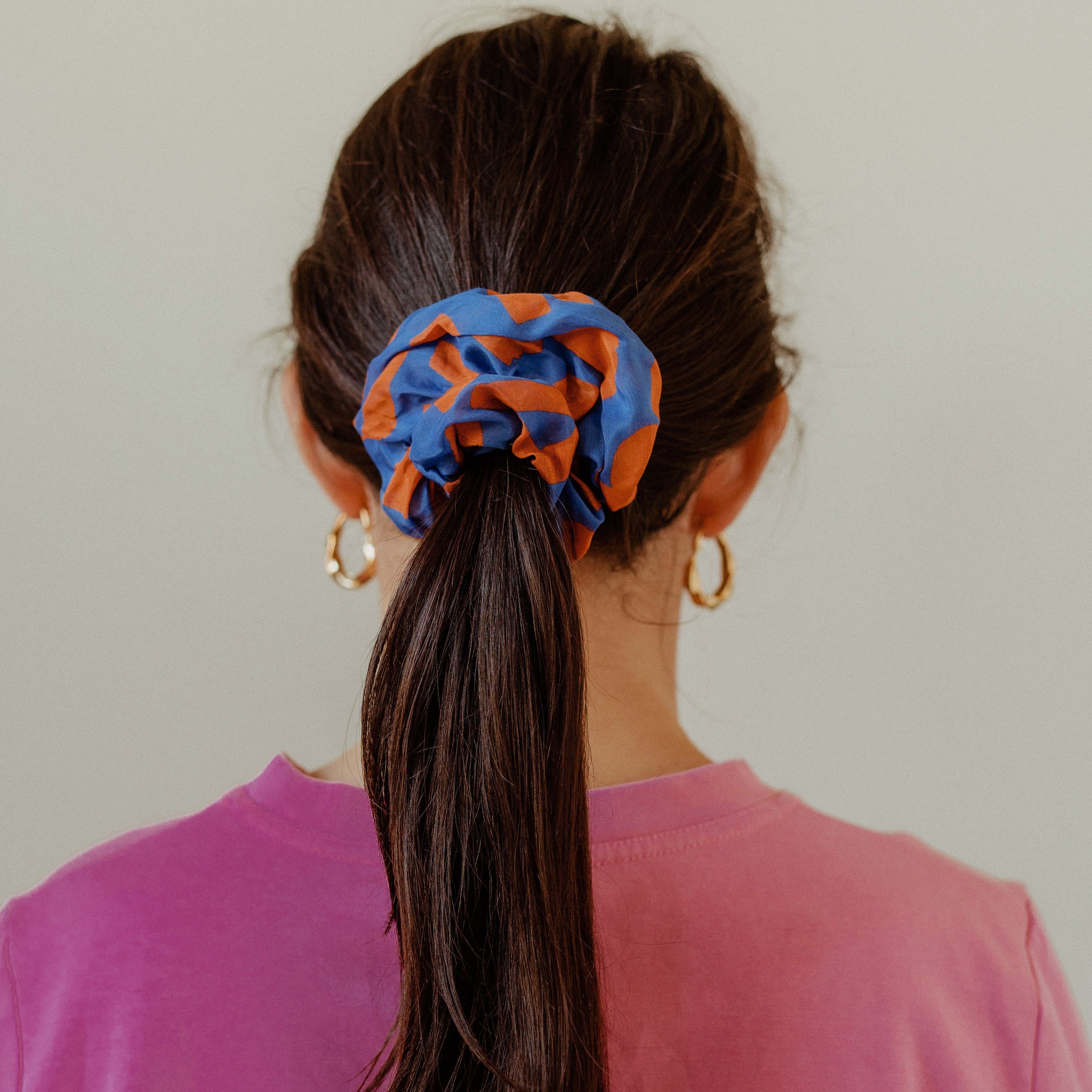 LOVE BLUE - SCRUNCHIE