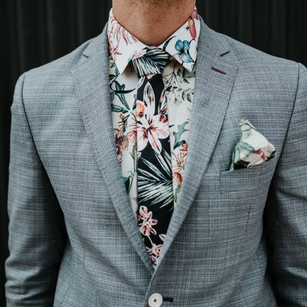 Tokoriki Black & Coral - Tropical cotton Tie