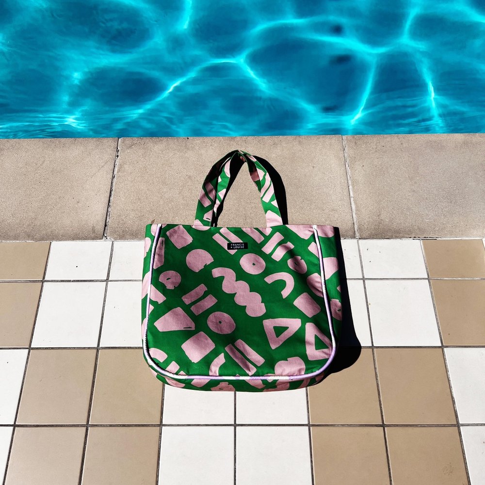 LOVE - GREEN AND PINK TOTE BAG