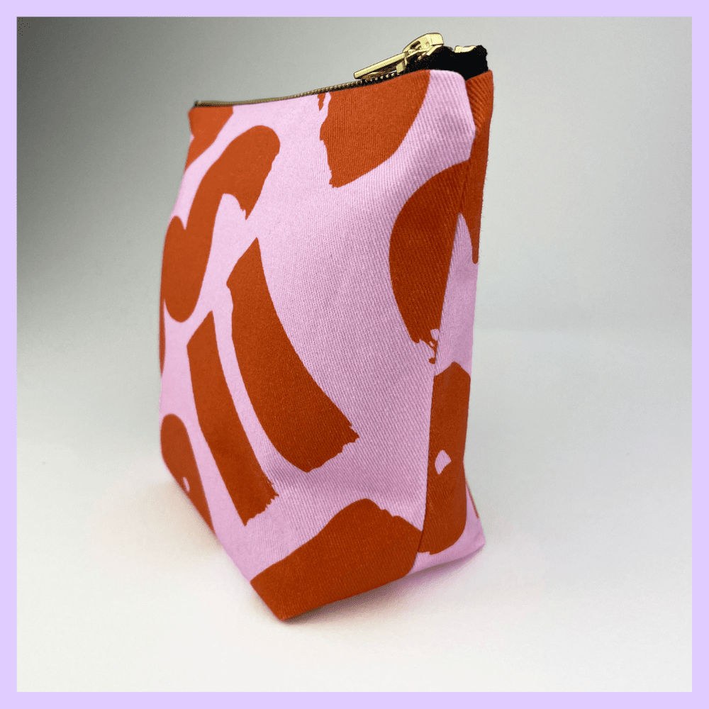 LOVE - OCHER AND PINK MAKE UP BAG