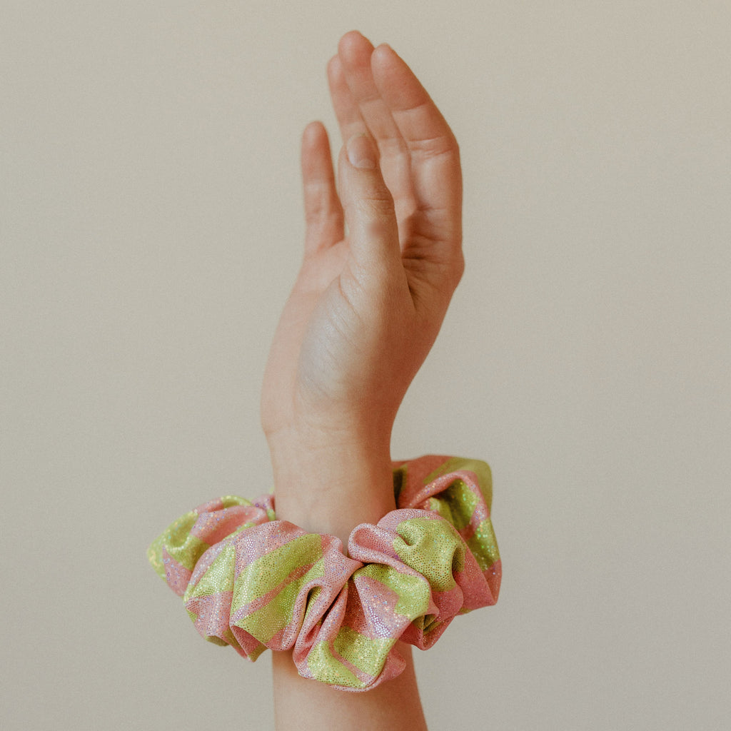 ECO SPARKLE - LOVE - LIME SCRUNCHIE