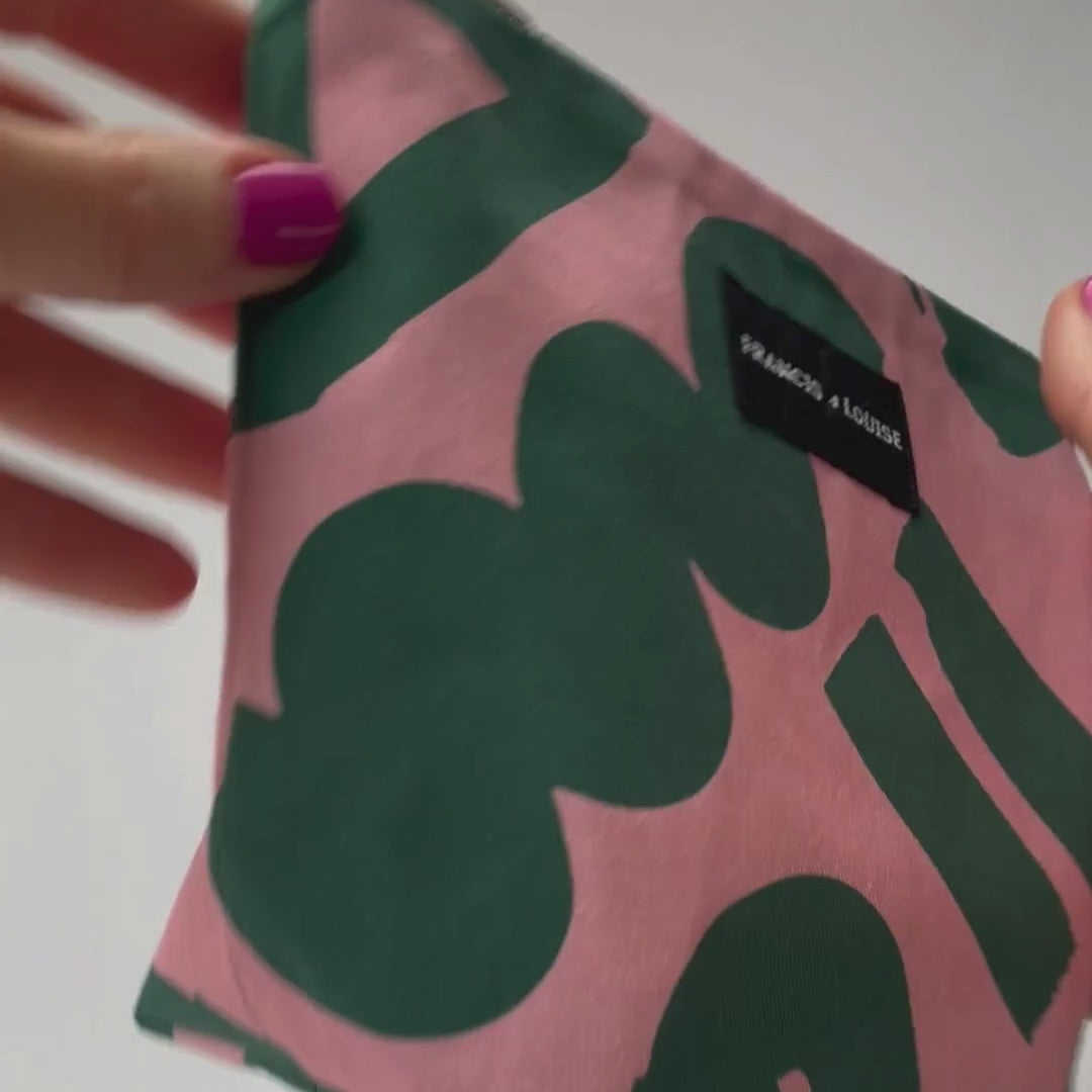 LOVE - GREEN AND PINK MAKE UP BAG